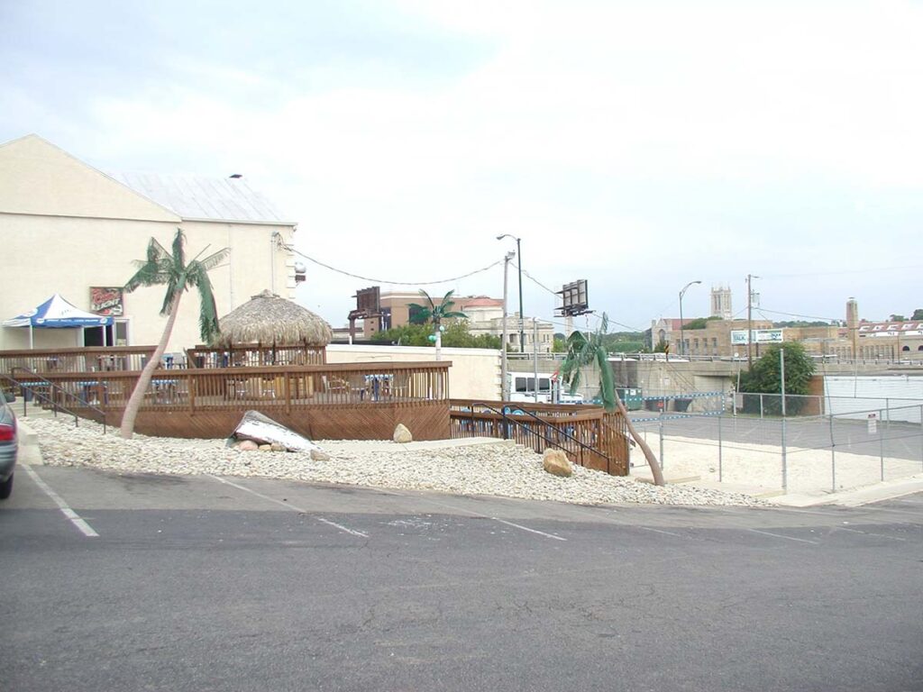 Local Pub’s Outdoor Bar
