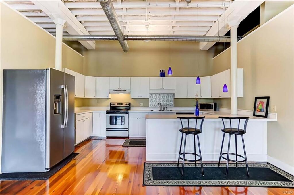 Delscamp Loft Condominiums