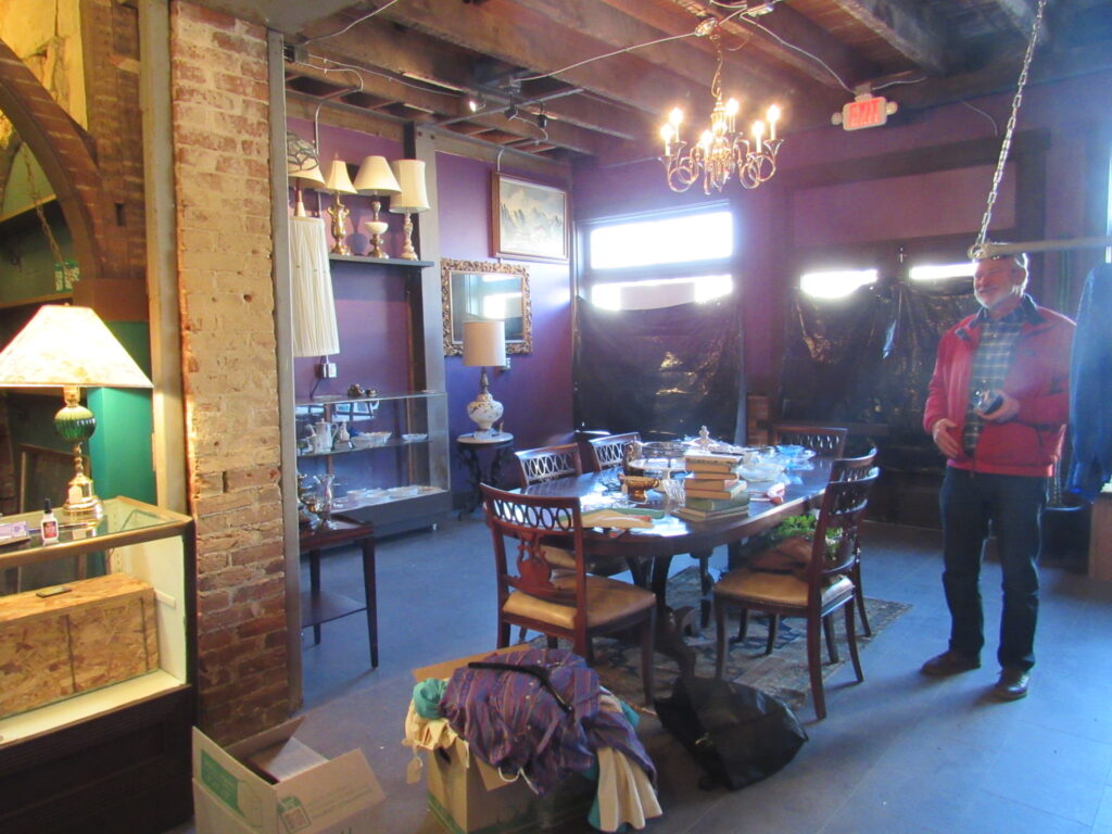 Hotel Sowles – Kat’s Kauldron