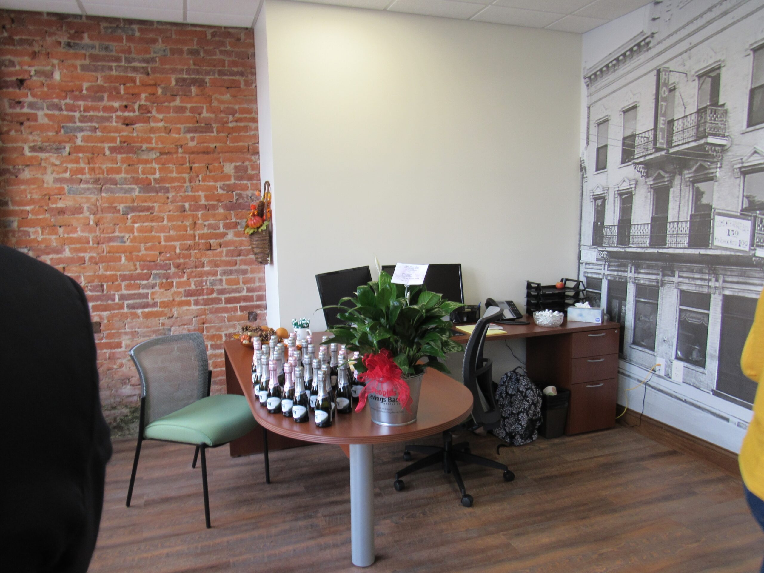 Hotel Sowles – Wallace & Turner Office Space